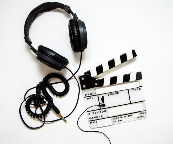 A Consider The Pitfalls Of Online DVD Rental Plans
